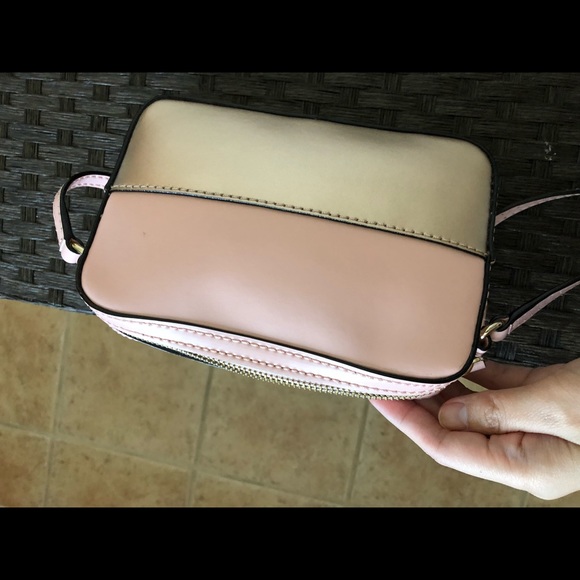 🚫SOLD🚫 Kate Spade Crossbody Bag - Picture 3 of 8
